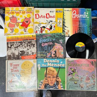 Sale Photo Thumbnail #261: Lot of 18 Vintage Disney & Children's Vinyl LPs