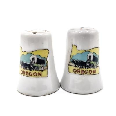 Sale Photo Thumbnail #66: Oregon Souvenir Salt and Pepper Shakers