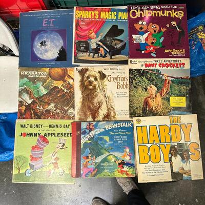 Sale Photo Thumbnail #263: Lot of 18 Vintage Children's & Soundtrack Vinyl LPs