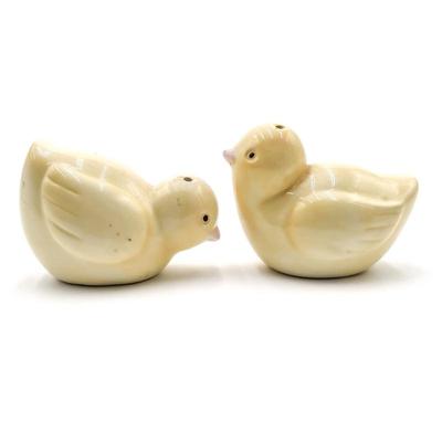 Sale Photo Thumbnail #78: Ceramic Bird-Shaped Salt and Pepper Shakers