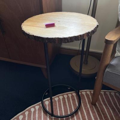 Sale Photo Thumbnail #24: Slide-Under Side Table 16x26