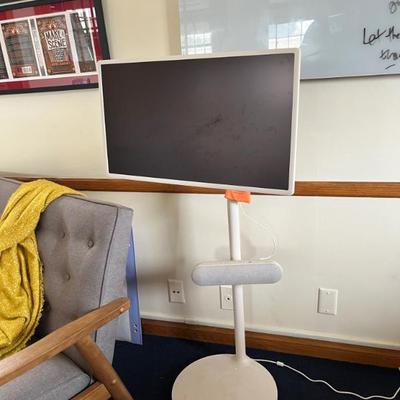 Sale Photo Thumbnail #14: LG StanbyME 2: Portable 27-inch TV  49 x 22 x 7