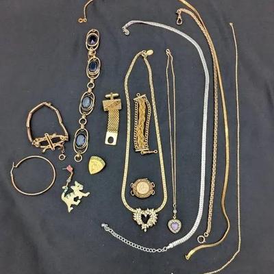 130g of Gold Filled Vintage Jewelry, Some Damaged