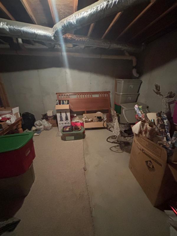 Sale Photo Thumbnail #52