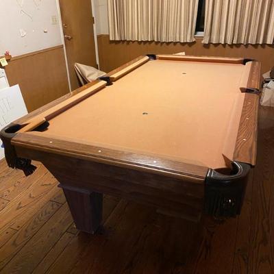 Sale Photo Thumbnail #93: Pool table set