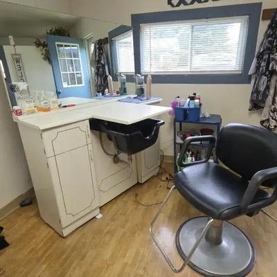 Salon Sink, Chairs & Supplies!