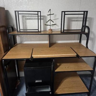 Desk With File Cabinet 