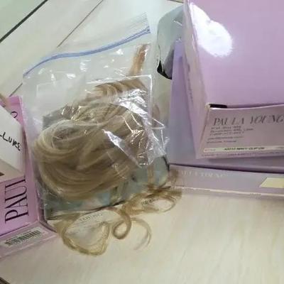 Blonde Hair Clips