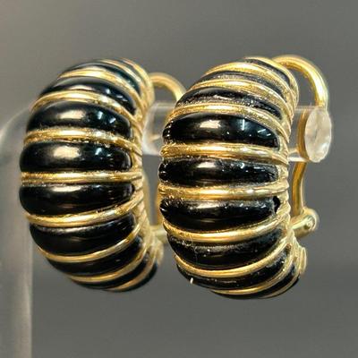 14K Gold & Black Enamel Ribbed Half-Hoop Earrings With Omega Backs - .75" Long