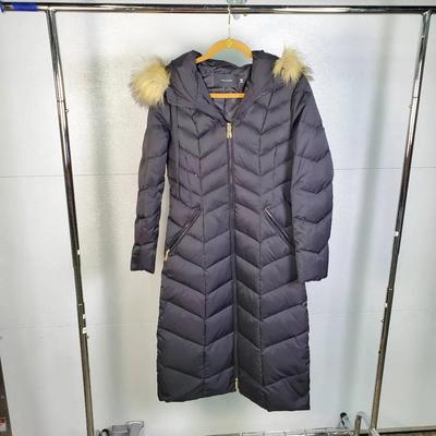 Tahari Jaqueline Maxi Puffer Coat wit Faux Fur Trim - Size XS