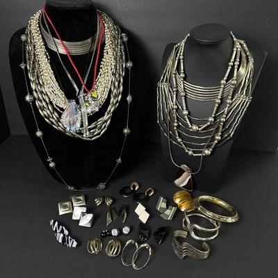 Modernist Silver Tone & Black Accented Jewelry