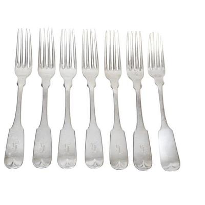 Sale Photo Thumbnail #139: 7 CHARLESTON SC COIN SILVER FIDDLE THREAD DINNER FORKS