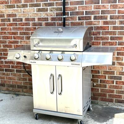 CharBroil Performance Series 4-Burner Gas Grill 