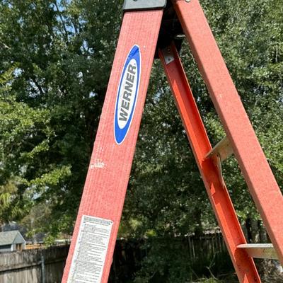 Werner 8 Ft. Fiberglass Ladder 