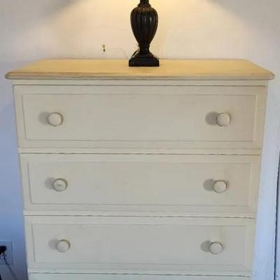 Shabby Chic Chest Of Drawers & Lamp