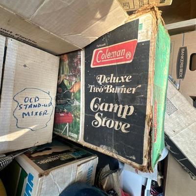 Camp stove