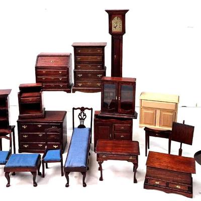 Miniature Doll House Furniture 