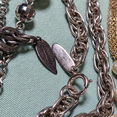 Sale Photo Thumbnail #183