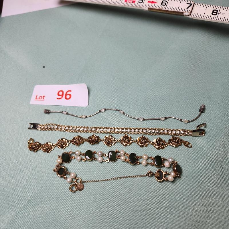 Sale Photo Thumbnail #312