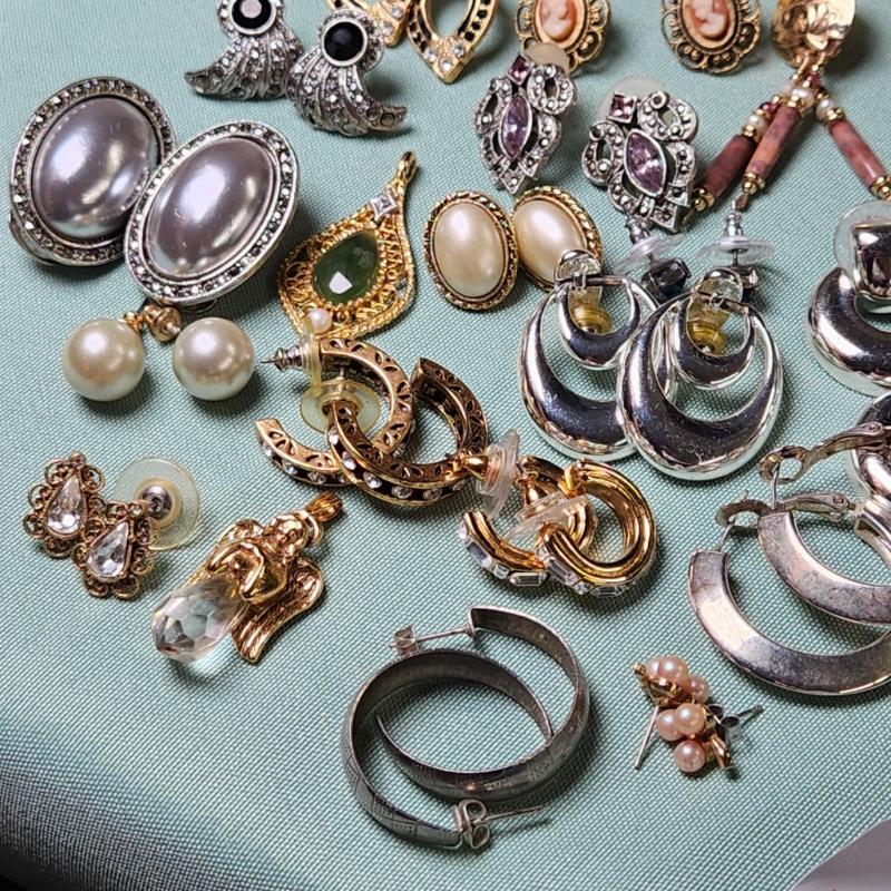 Sale Photo Thumbnail #306