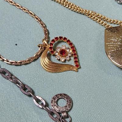 Sale Photo Thumbnail #182