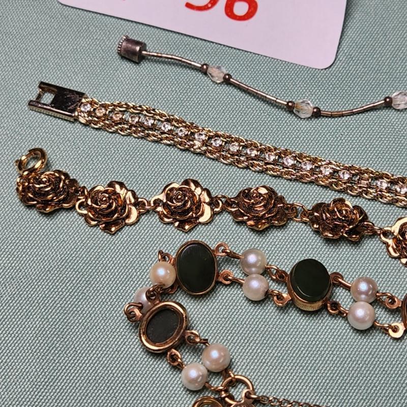 Sale Photo Thumbnail #313