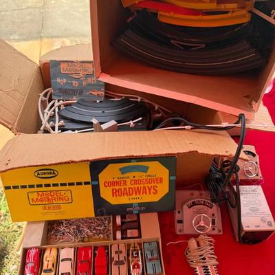 Aurora Model Motoring Road Race, Slot Cars, Roadways Track