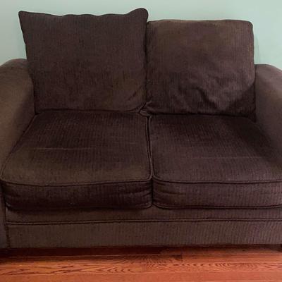 Brown Upholstered Loveseat with Cushions