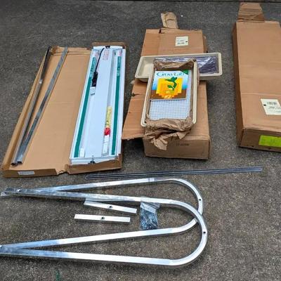 GrowLab Classroom Gardening Light Kits with Manuals