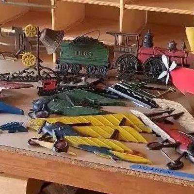 Metal Airplane, Train & Helicopter Collectible Set