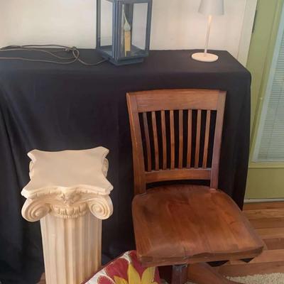 Wooden Rolling Desk Chair, Decorative Column Pedestal, Lamps & Accent Pillow