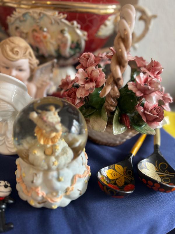 Sale Photo Thumbnail #99