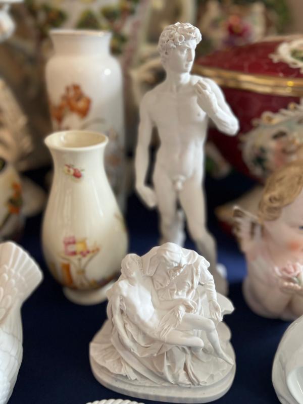 Sale Photo Thumbnail #97