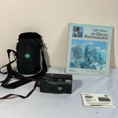 Kodak Star 35mm Camera with Case & Photography Book