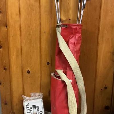 Golf Club Set with Red Carry Bag & Accessories