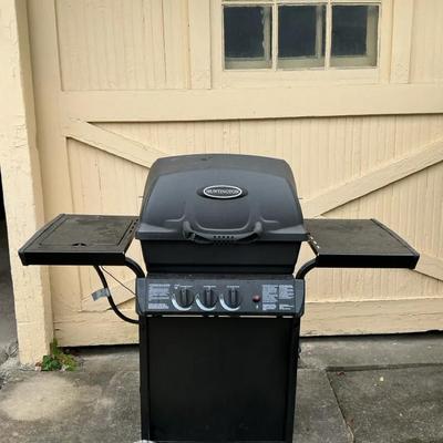 Huntington 3-Burner Propane Gas Grill 