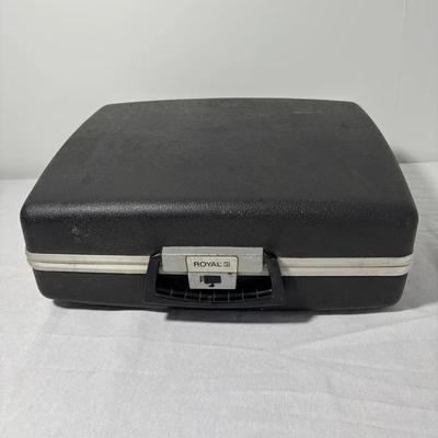 Royal Sabre Portable Typewriter with Carrying Case 