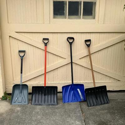 4 Snow Shovels 