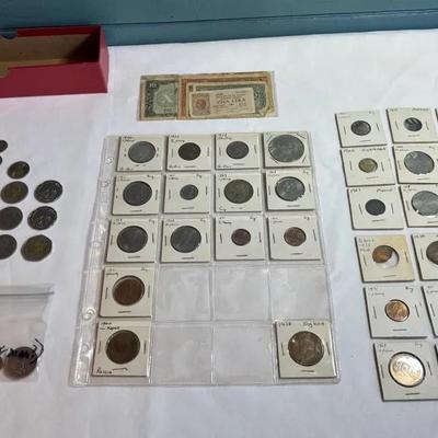 Foreign Coins & Paper Currency 