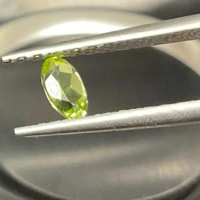 Peridot Gemstones 