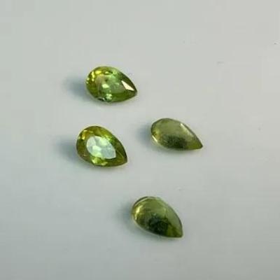 Peridot Gemstones