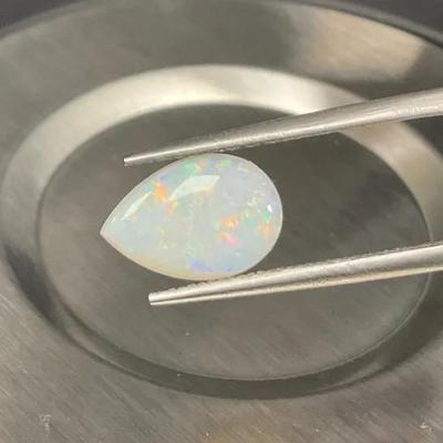1.6 Ct. Natural White Opal Gemstone