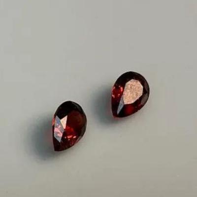 Garnet Gemstones