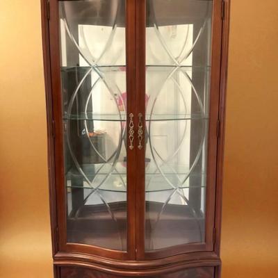 Thomasville Bogart Collection "Bel Air" Mahogony Curio Cabinet - #2
