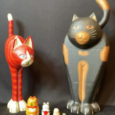 Wooden Cat Decor And Nesting "Cats"