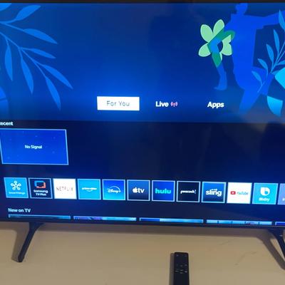 43 inch Samsung TV with Roku