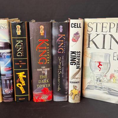 Stephen King Hardback Books (7)