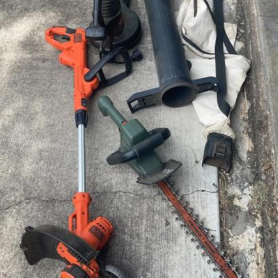 Black and Decker-Weed Eater and Trimmer