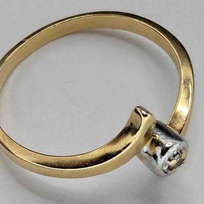 10K Gold & Diamond Ring...Sz 6