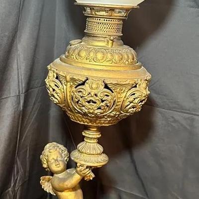 Antique Victorian “Gone With The Wind” Style Banquet Lamp